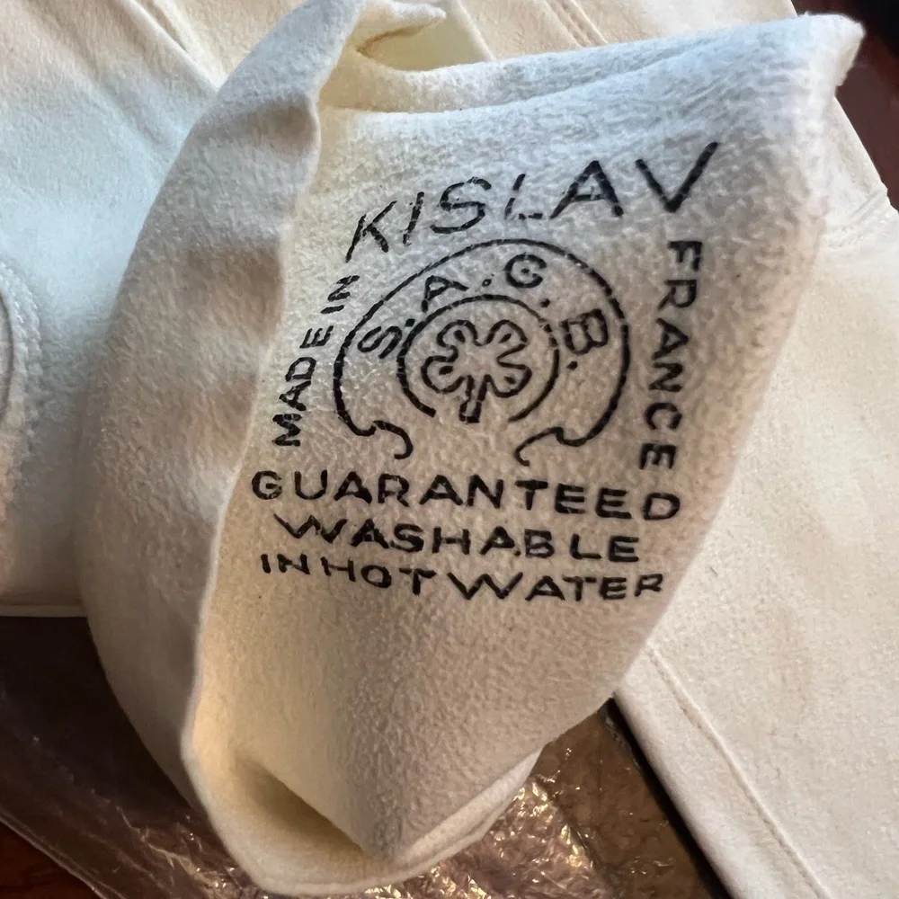 Vintage rubin gloves